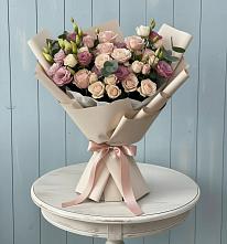 Букет цветов из:  Розы и Лизиантусы в Епифань