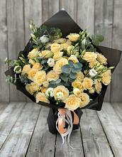 Букет цветов из:  Розы и Лизиантусы в Епифань