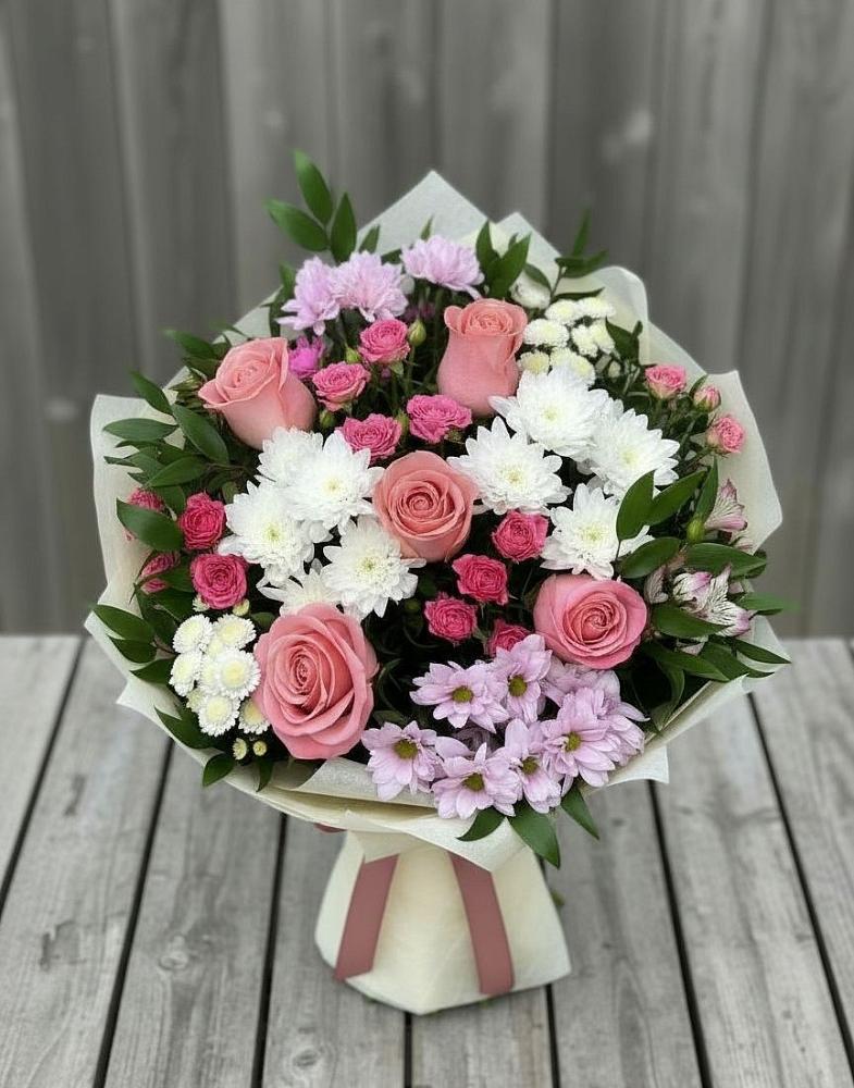 Букет цветов из: Альстромерии, Гвоздики, Розы и Хризантемы в Епифань