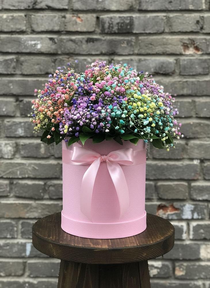 Цветочная композиция из Гипсофила и Розы в шляпной коробке в Епифань