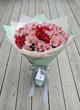 Букет цветов из:  Альстромерии в Епифань