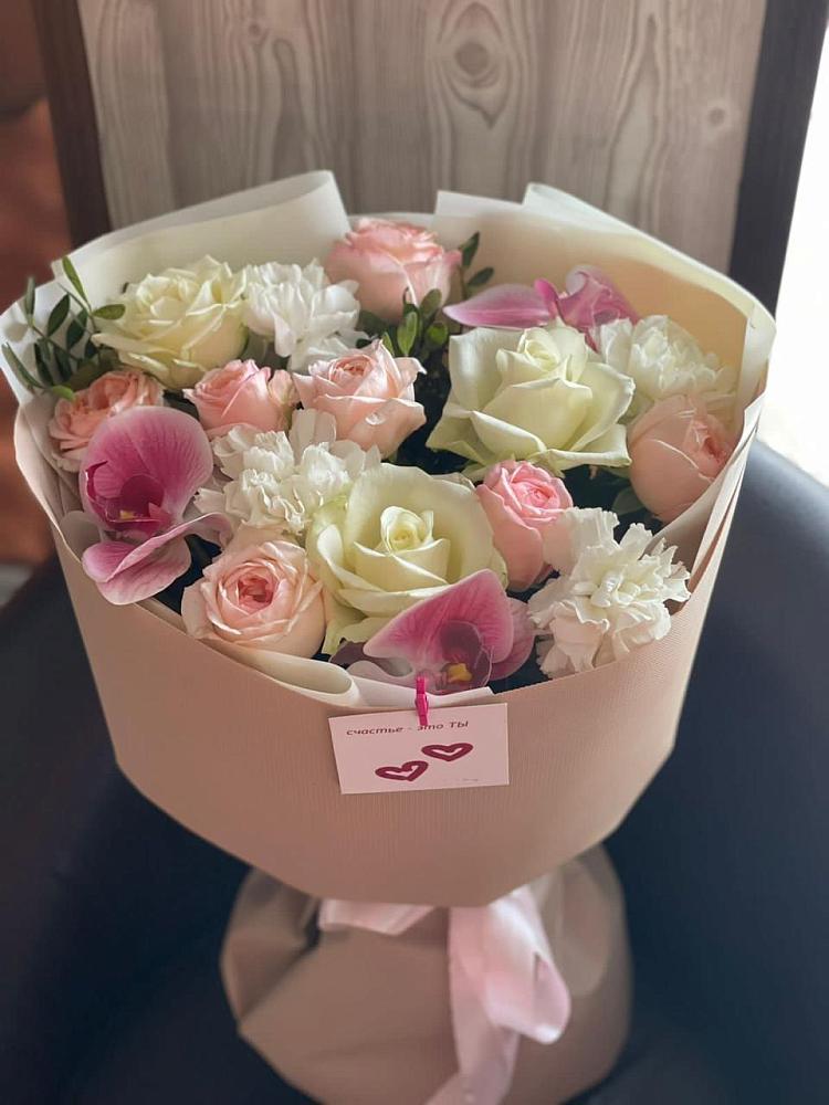 Букет цветов из: Орхидеи, Розы и Гвоздики в Епифань