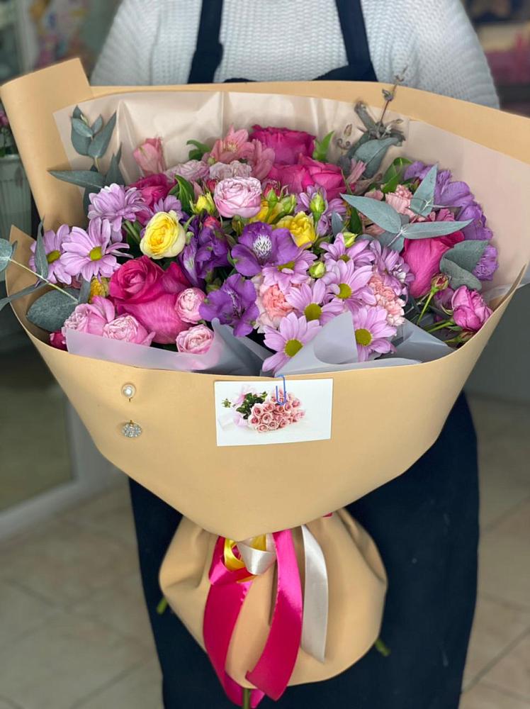 Букет цветов из: Хризантемы, Гвоздики и Альстромерии в Епифань