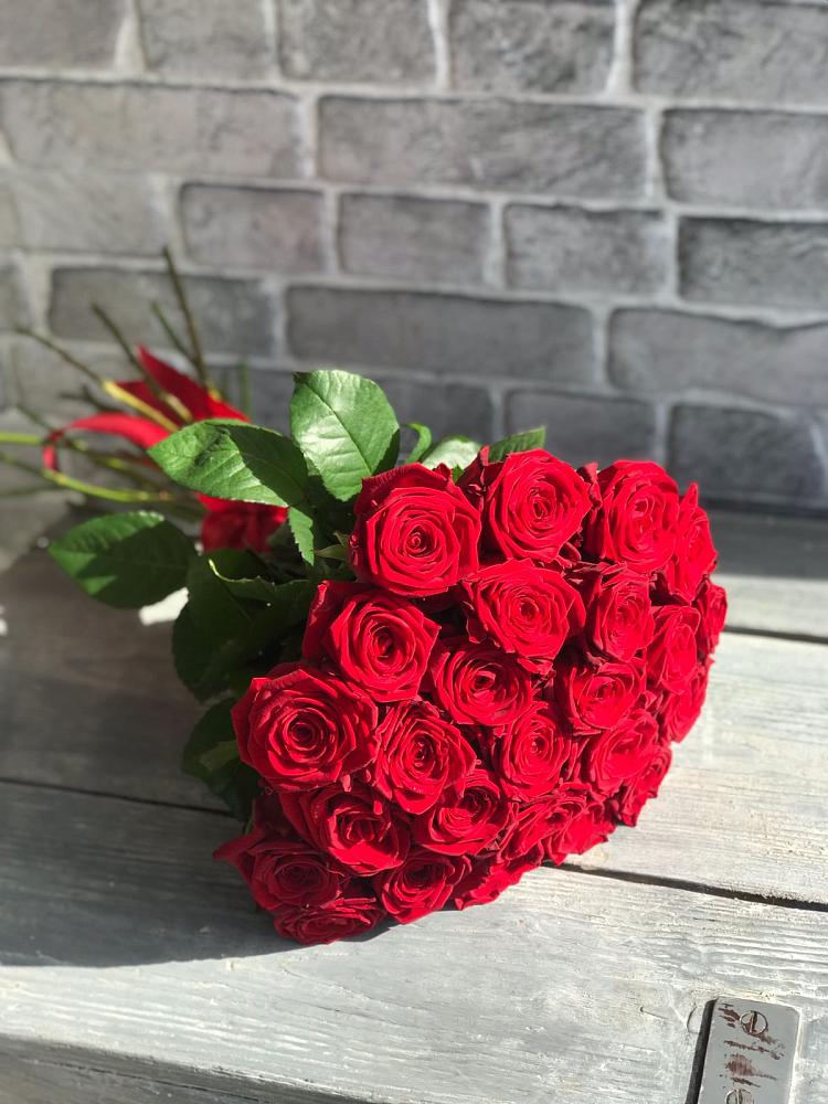 Букет Красные розы Фридом в Епифань