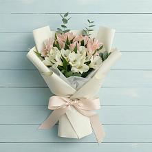 Букет цветов из:  Альстромерии в Епифань