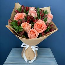 Букет цветов из:  Розы и Альстромерии в Епифань