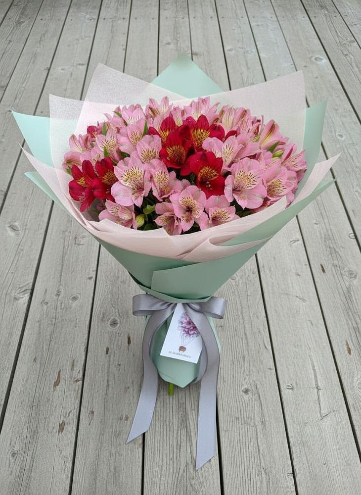 Букет цветов из: Альстромерии в Епифань