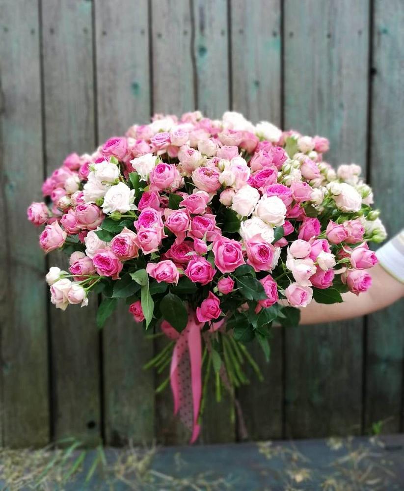 Букет Розовые кустовые розы Натали и Лав Лидия в Епифань