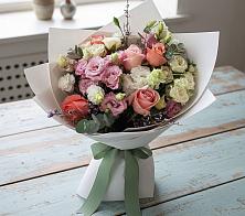 Букет цветов из:  Розы, Лизиантусы и Гвоздики #REPLACE_PRED# Епифань