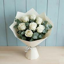Букет Белые розы в Эвкалипте в Епифань